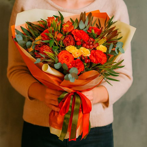 Авторский букет «Огненное очарование»