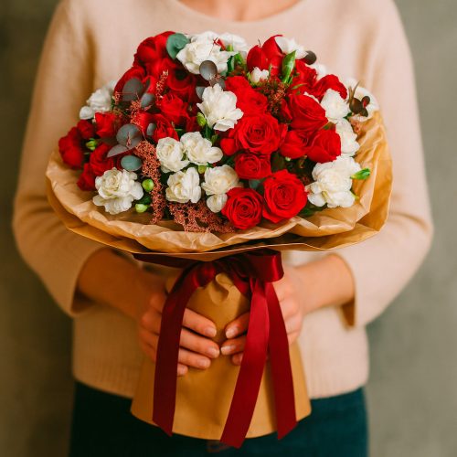 Букет цветов «Страсть и Нежность»