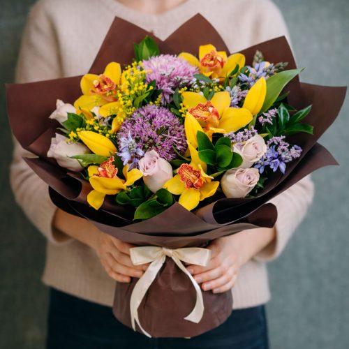 Цветочный букет «Солнечное пробуждение»
